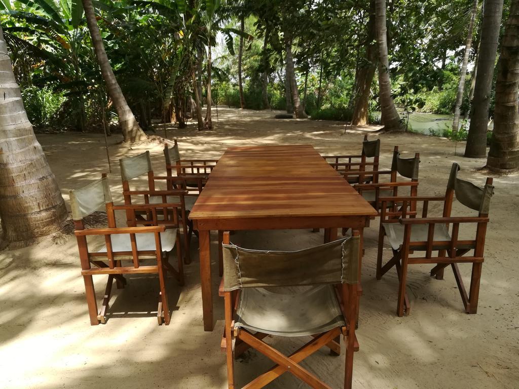 Makulu Safari Camping Udawalawe Exterior photo